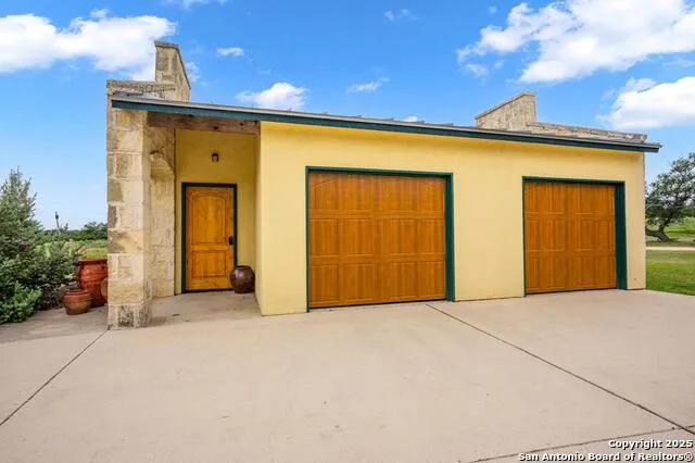 2320 fiedler road Harper, TX 78028